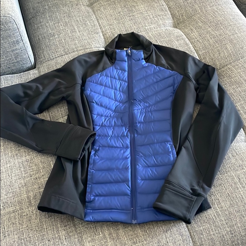 Lucy Activewear Jacket size small